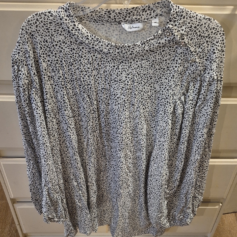 Reitmans Light Gray Pleated 3/4 Sleeve Too